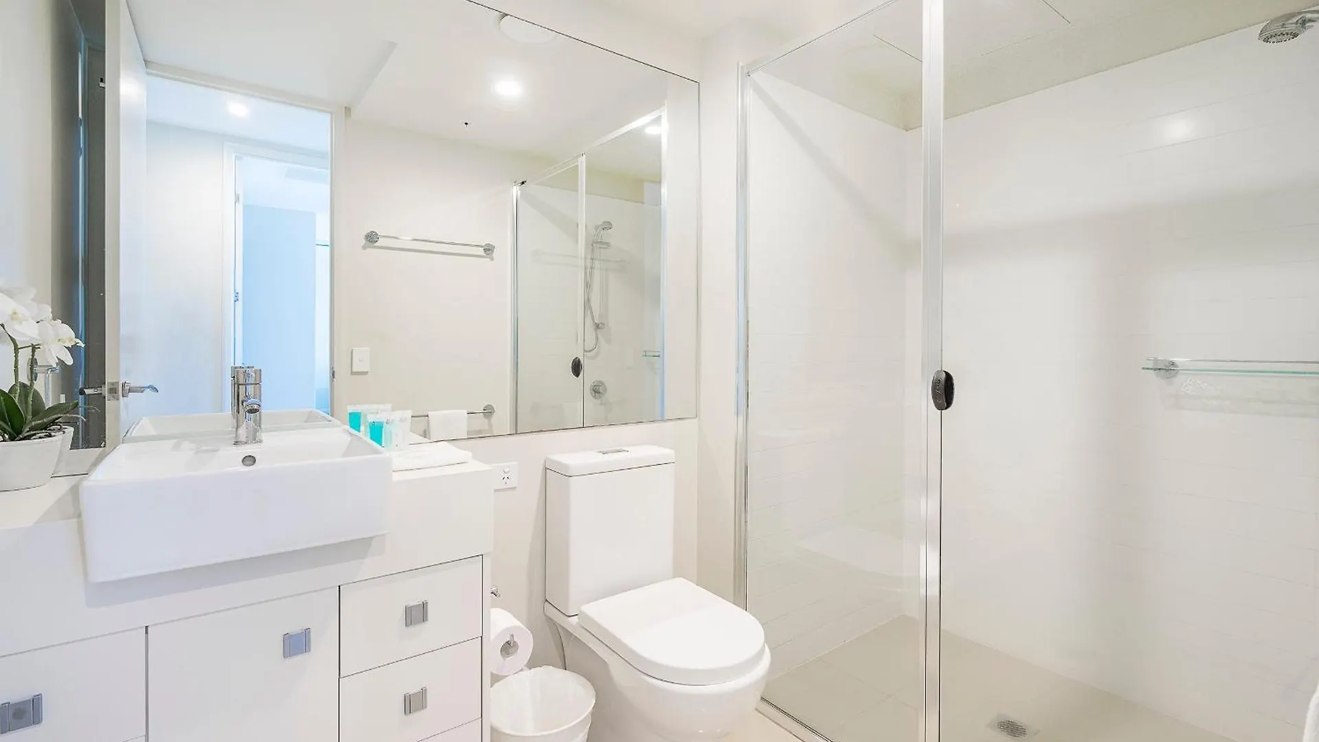 Absolute Kirra By Ecotime Apartment Gold Coast Australia