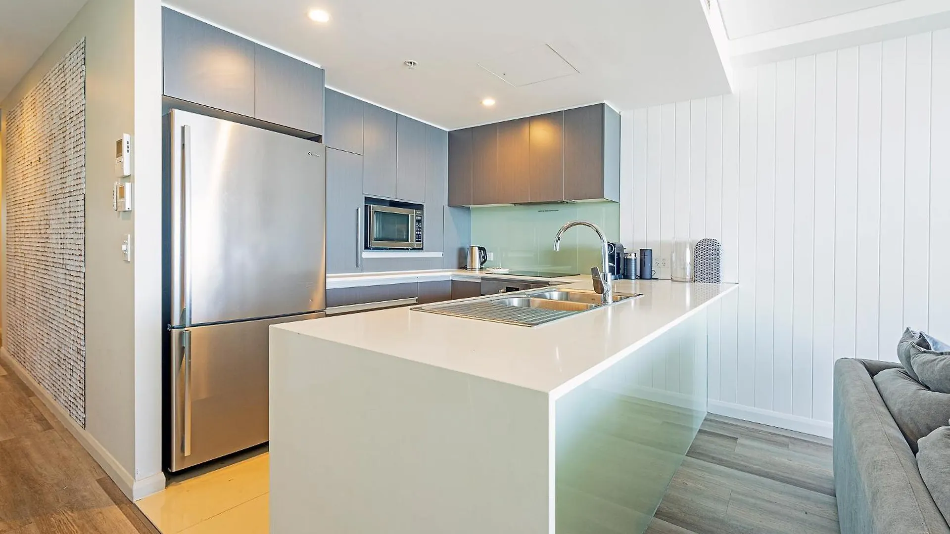Absolute Kirra By Ecotime Apartment Gold Coast